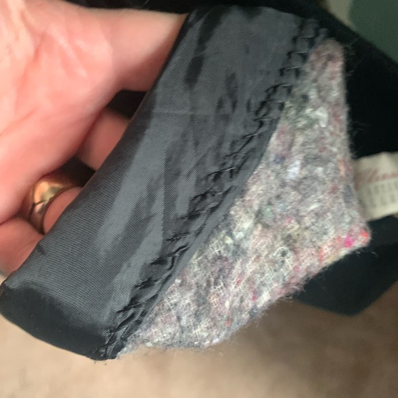 Vintage Lined Wool Coat with Faux Animal Fur Trim. - Picture 10 of 10